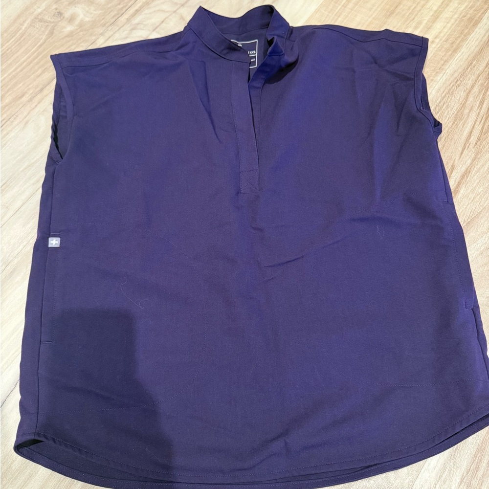 Rafaela Oversized Scrub Top